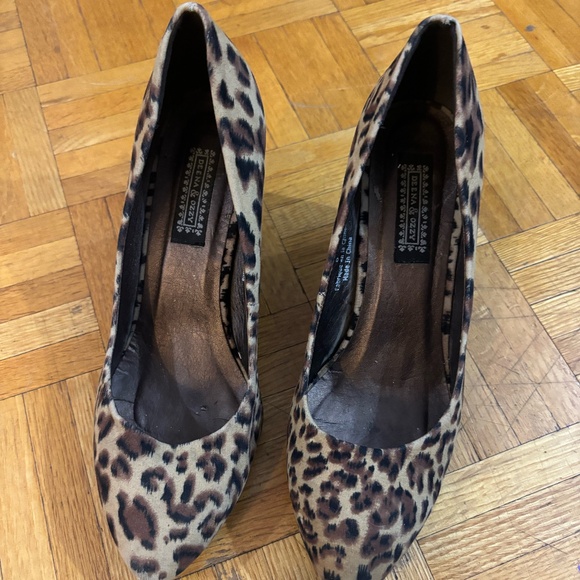 leopard and wood heels early 2010s urban outfitters - Picture 1 of 9